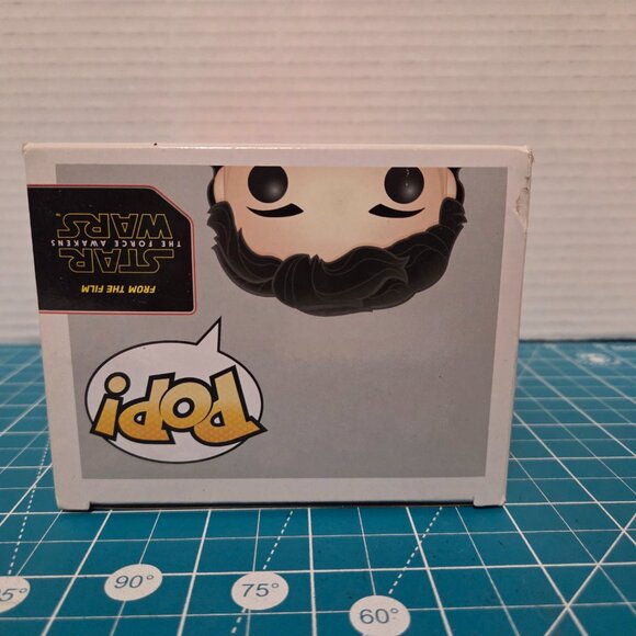 Funko POP Star Wars Poe Dameron Hot Topic 117 Vinyl Figure - Picture 6 of 6
